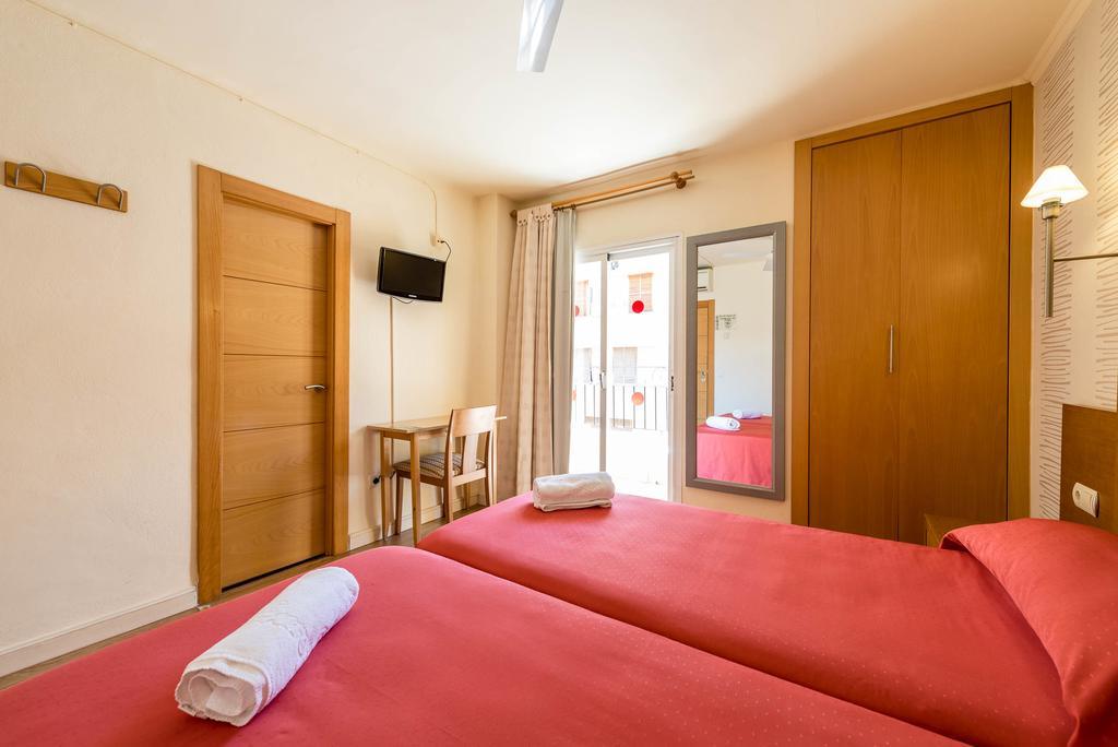Hostal Residencia Europa Punico Ibiza Town Luaran gambar